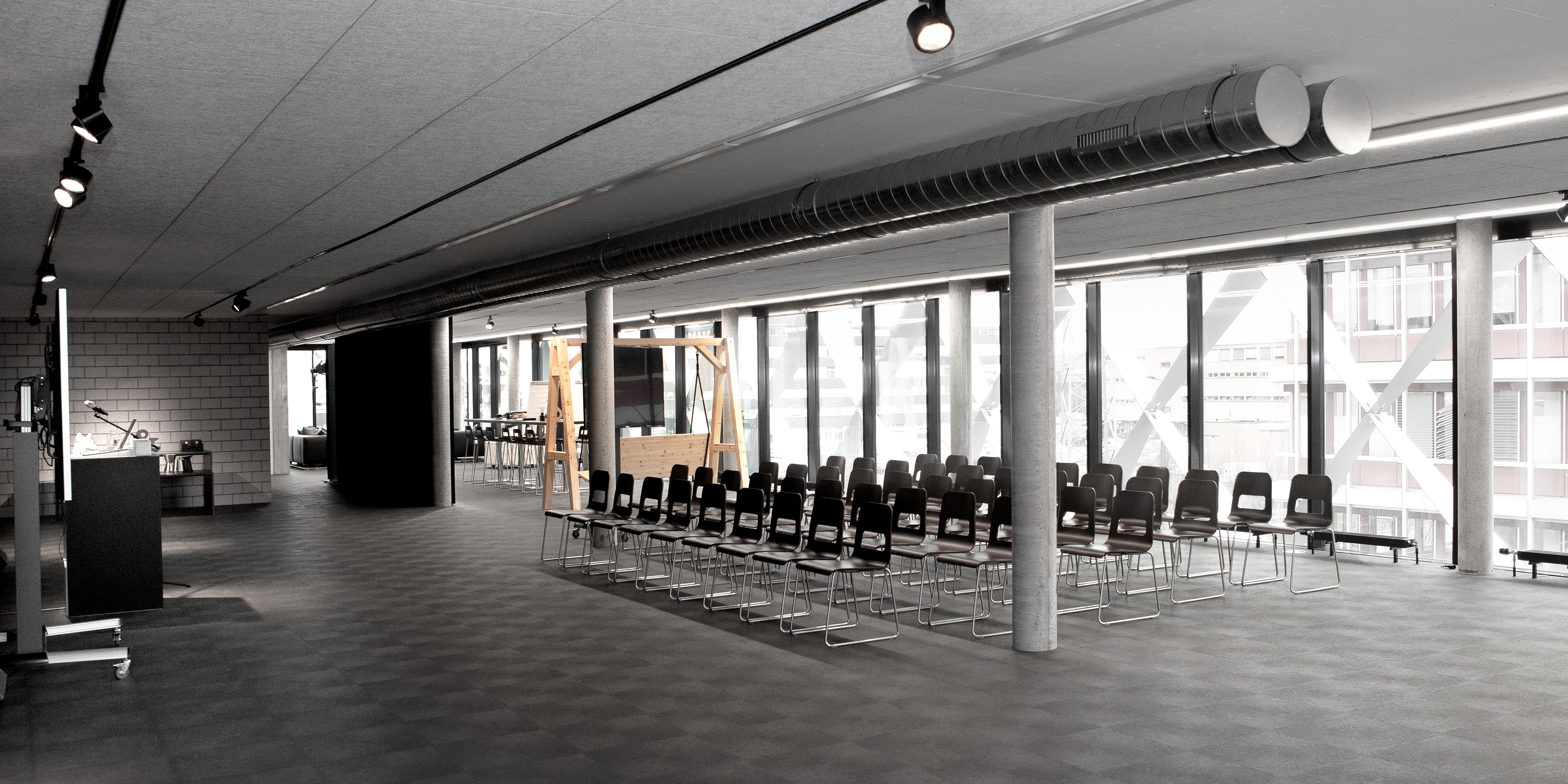 Meeting_Location_Dado